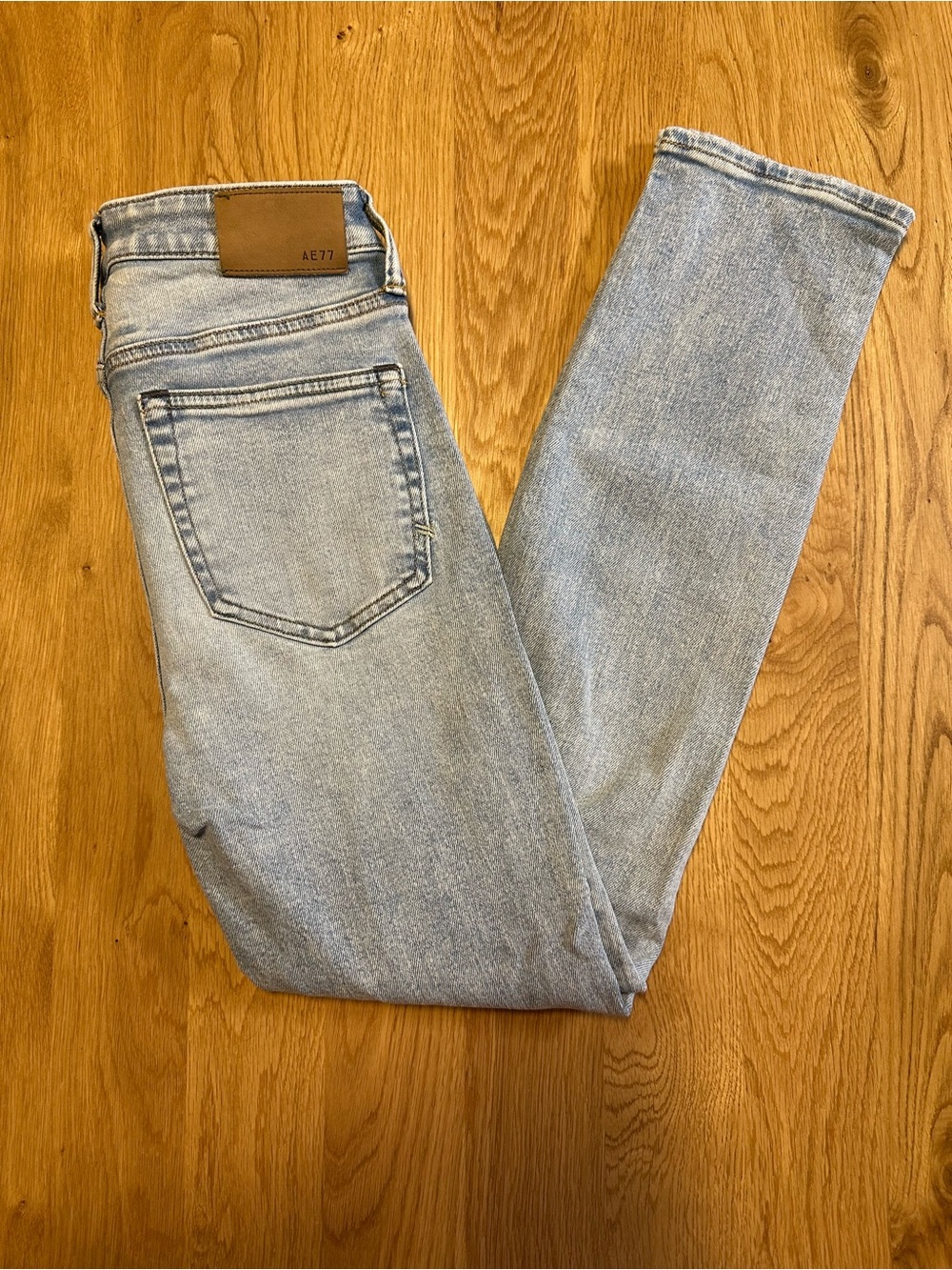 American Eagle Premium AE77 Light Blue Skinny Jeans 4R Never Worn